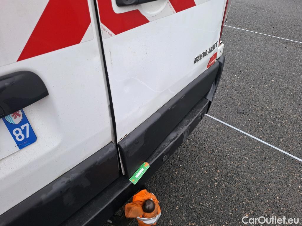  Renault  Master  III Fourgon L2H2 3 5 Grand Confort dCi 130CV BVM6 E6 #51