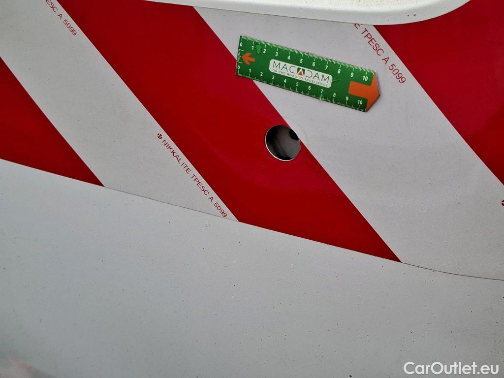  Renault  Master  III Fourgon L2H2 3 5 Grand Confort dCi 130CV BVM6 E6 #80