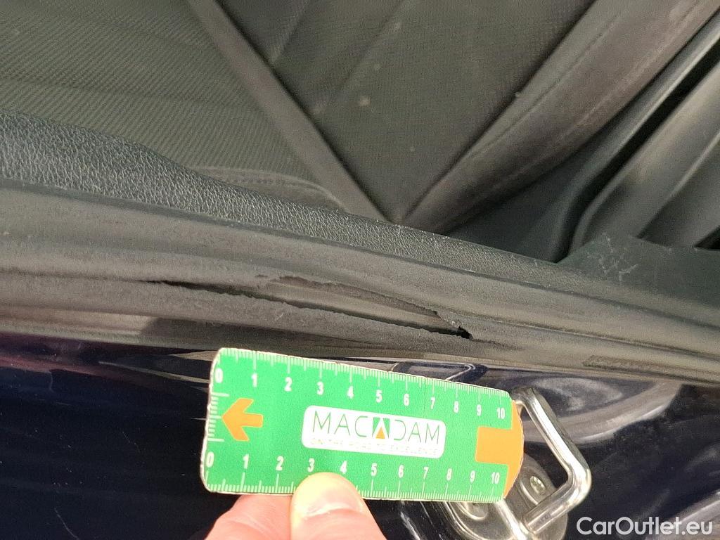  Audi  A4  Berline 35 TDI Business line 2.0 TDI 165CV BVA7 E6d #7