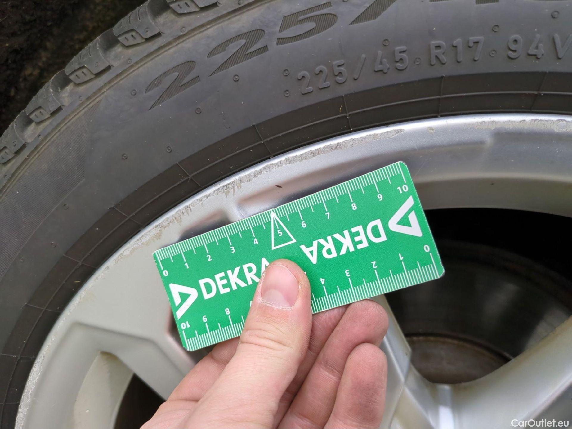  Audi  A3 AUDI  Berline / 2020 / 4P / Berline 35 TFSI 150 MHEV S Tronic Business Line #32