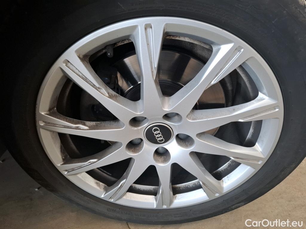  Audi  A4  Avant 30 TDI Business Line 2.0 TDI 135CV BVA7 E6d #34