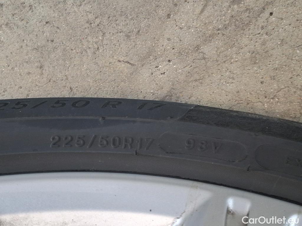  Audi  A4  Avant 30 TDI Business Line 2.0 TDI 135CV BVA7 E6d #15