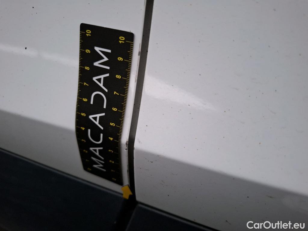  Citroen  C4  Berline Shine 1.5 BlueHDI 110CV BVM6 E6d #11