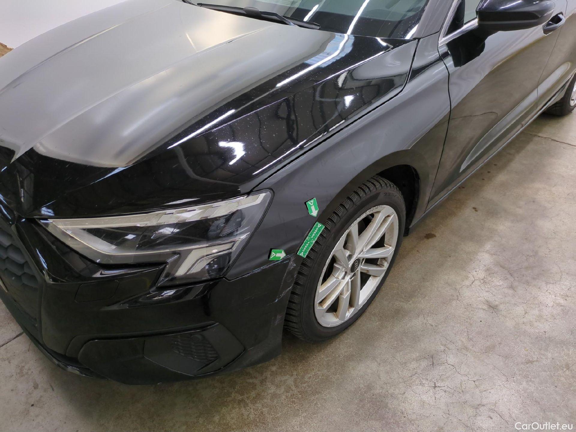  Audi  A3 AUDI  Berline / 2020 / 4P / Berline 35 TFSI 150 MHEV S Tronic Business Line #44