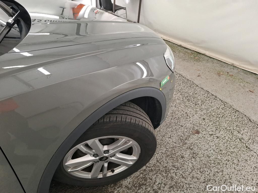  Audi  Q3  35 TDI Business Line 2.0 TDI 150CV BVA7 E6d #1