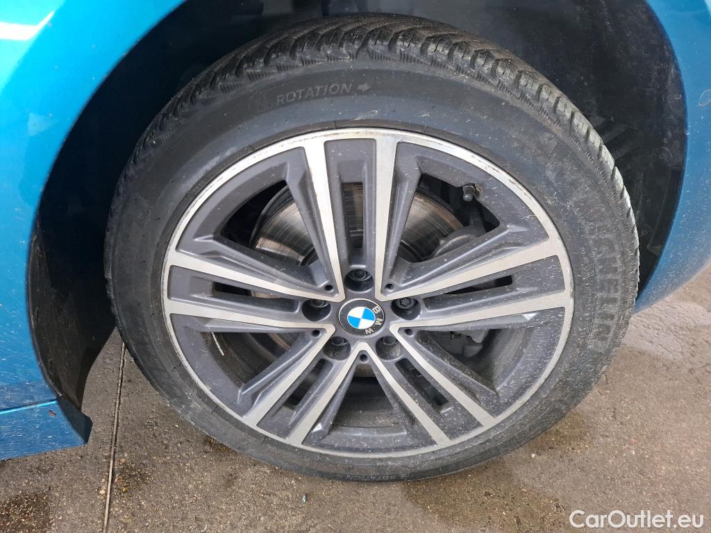  Bmw  Serie 1 BMW Série 1 / 2019 / 5P / Berline 116d DKG7 Business Design #25