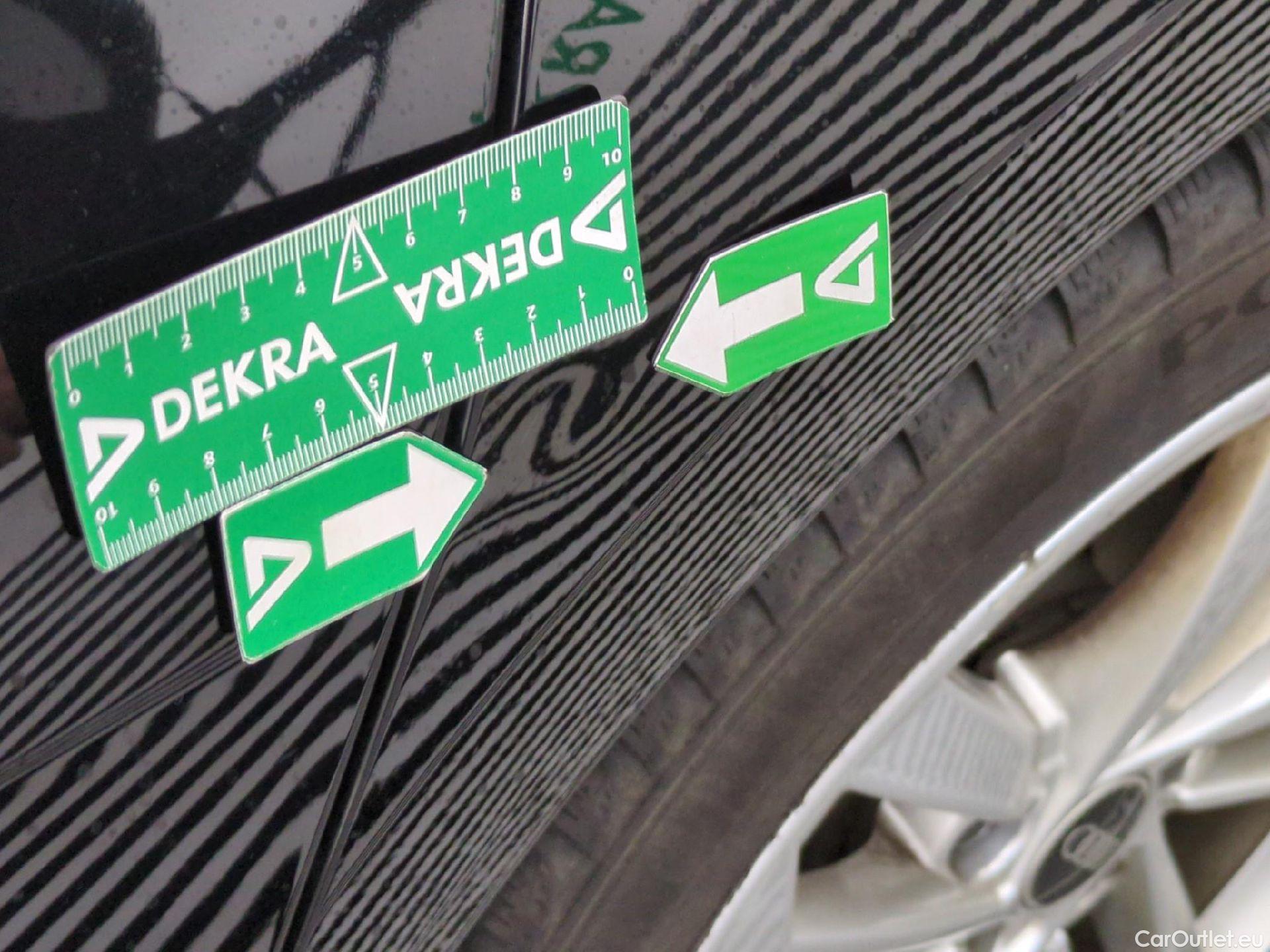  Audi  A3 AUDI  Berline / 2020 / 4P / Berline 35 TFSI 150 MHEV S Tronic Business Line #54