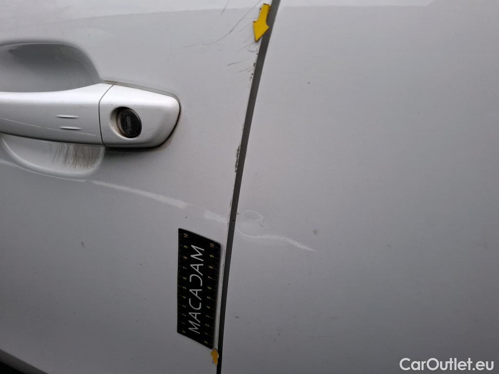  Citroen  C4  Berline Shine 1.5 BlueHDI 110CV BVM6 E6d #10