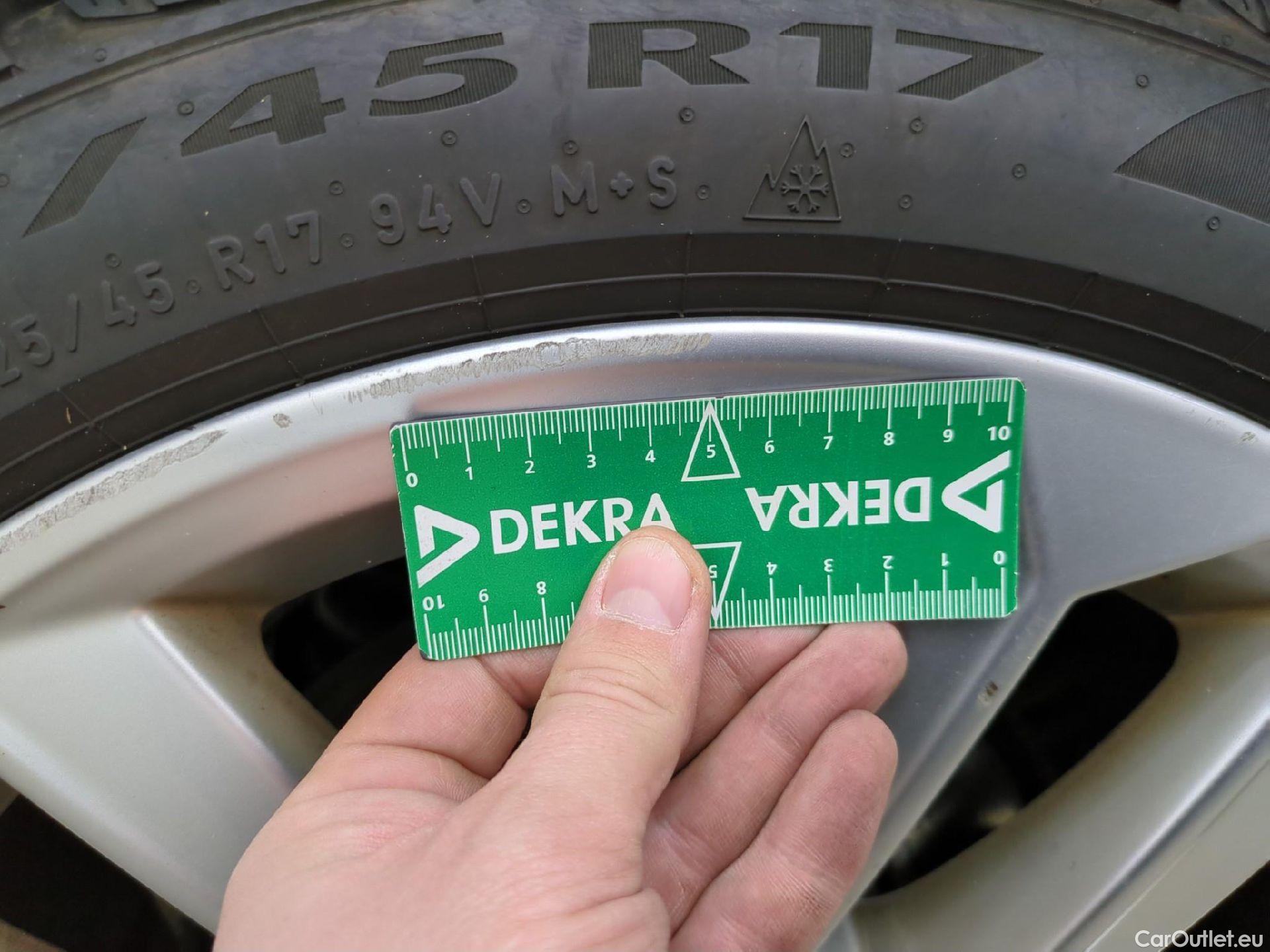  Audi  A3 AUDI  Berline / 2020 / 4P / Berline 35 TFSI 150 MHEV S Tronic Business Line #27