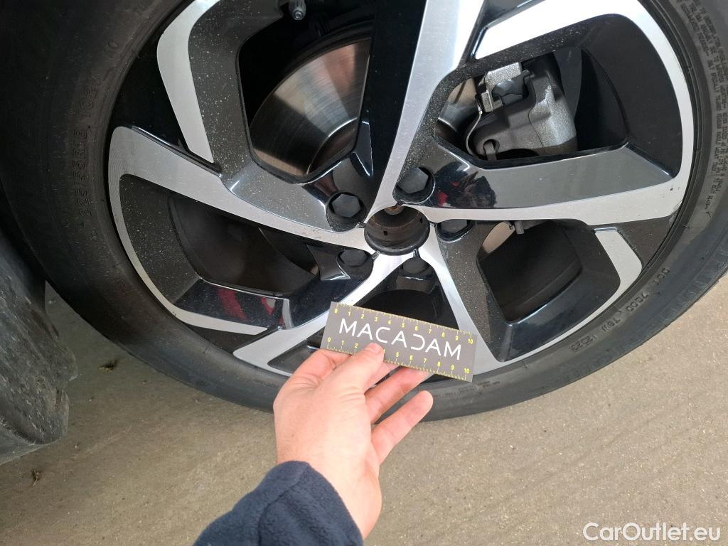  Citroen  C5 CITROEN  Aircross / 2018 / 5P / SUV BlueHDi 130 S&S EAT8 Business + #20