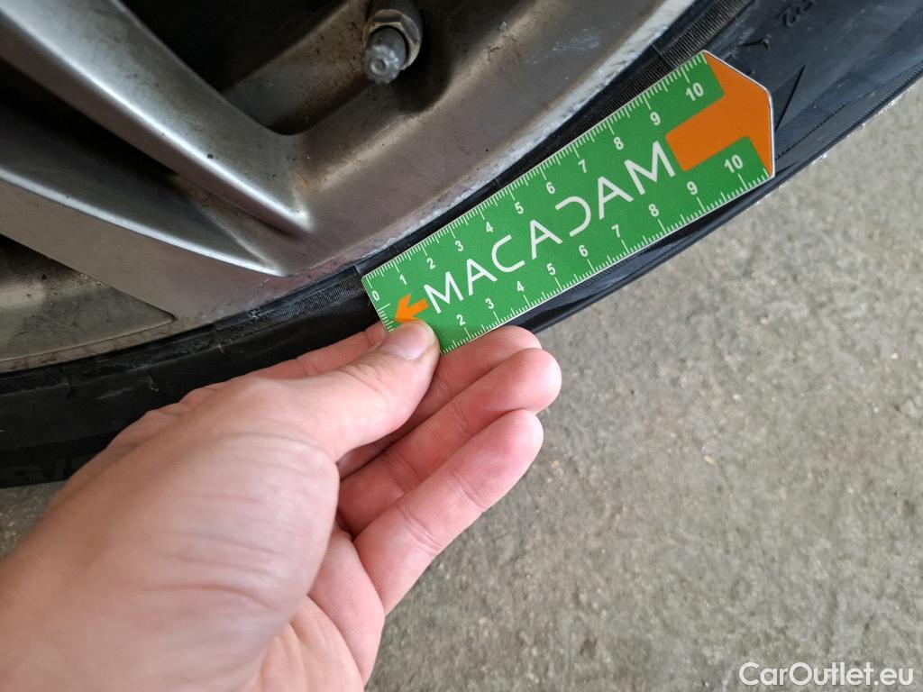  Bmw  X1 Série  sDrive18d Lounge 2.0 150CV BVM6 E6d #13