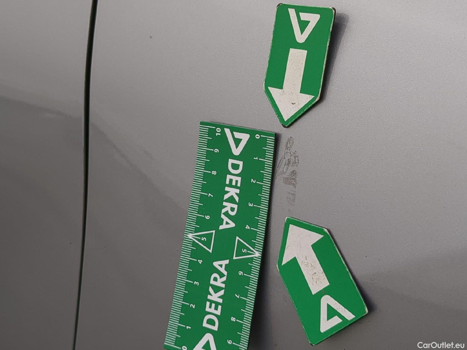  Hyundai  i30  cw Business 1.6 CRDi 115CV BVA7 E6d #28