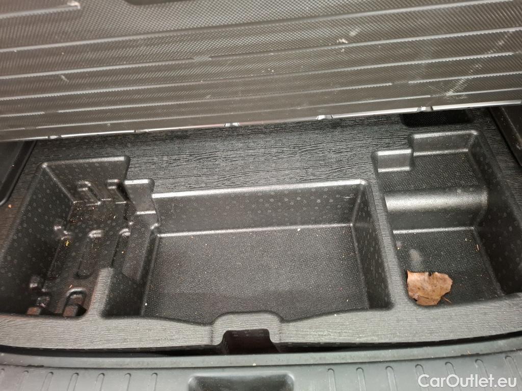  Hyundai  Tucson  Business Mild-Hybrid 2WD 1.6 CRDI 135CV BVA7 E6d #35