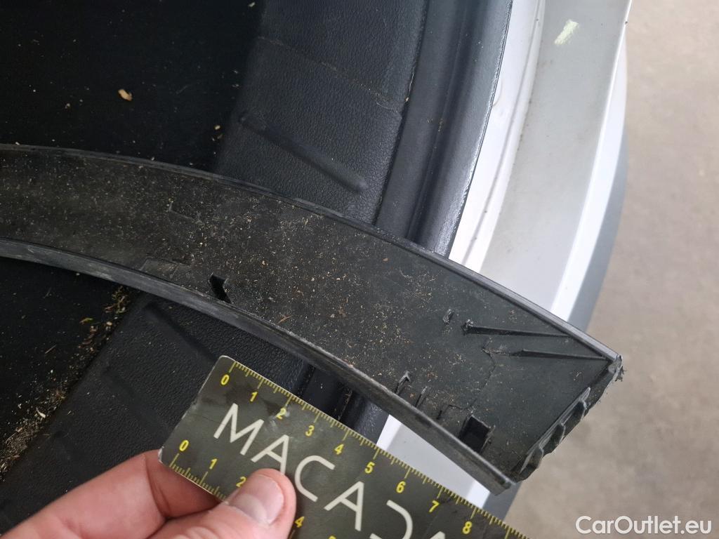  Hyundai  Santa Fe HYUNDAI  / 2020 / 5P / SUV 1.6 T-GDI 265 PHEV HTRAC BUSINESS AUTO #10