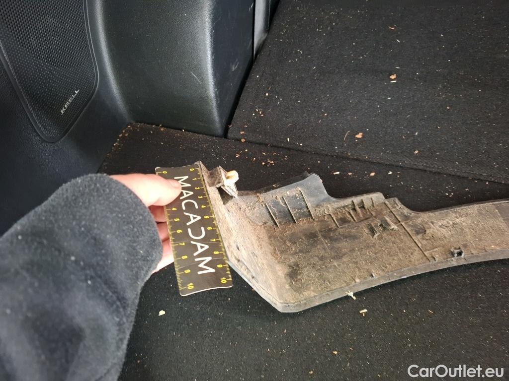  Hyundai  Santa Fe HYUNDAI  / 2020 / 5P / SUV 1.6 T-GDI 265 PHEV HTRAC BUSINESS AUTO #11