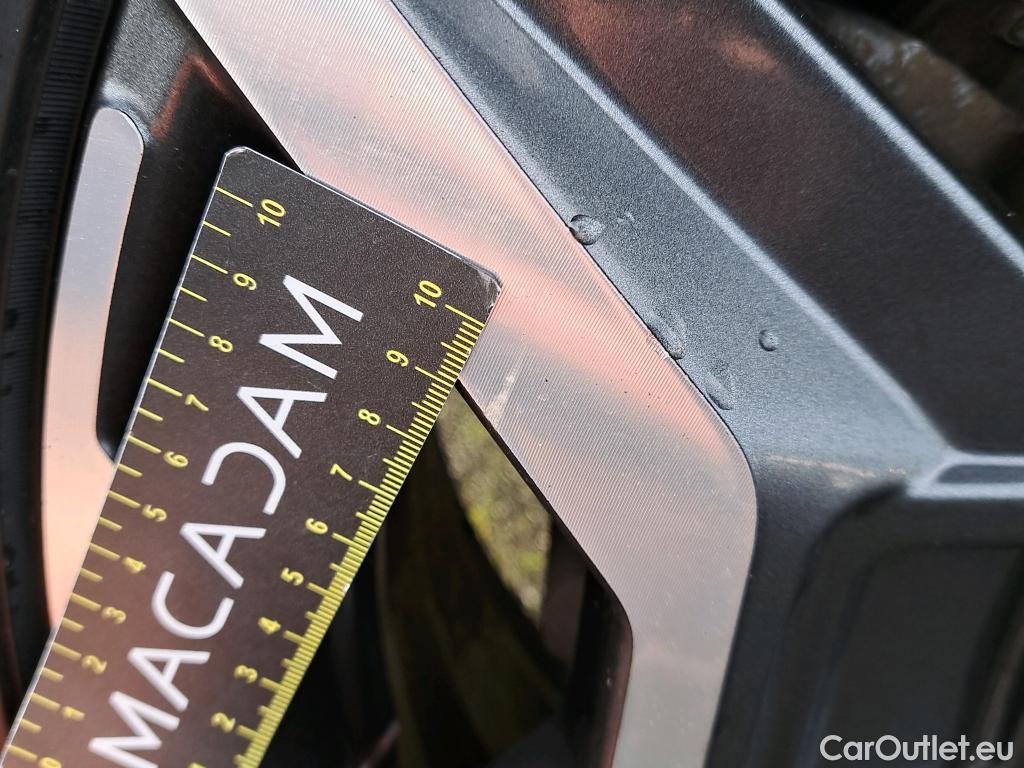  Hyundai  Santa Fe HYUNDAI  / 2020 / 5P / SUV 1.6 T-GDI 265 PHEV HTRAC EXECUTIVE AUTO #18