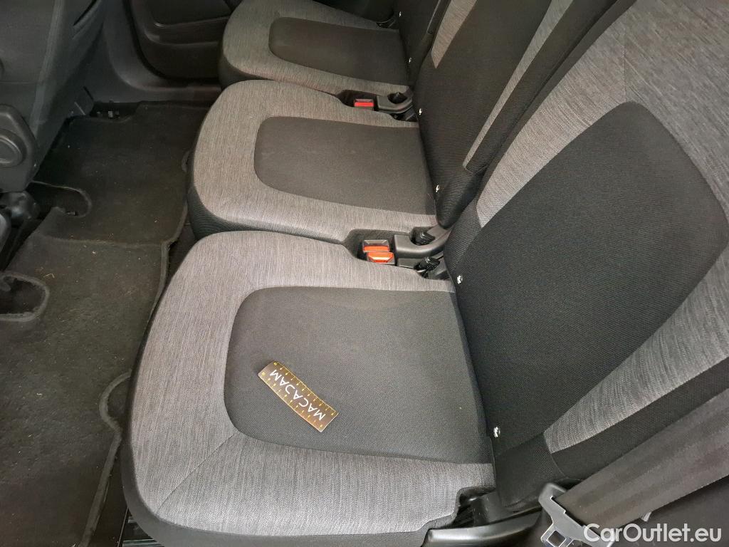  Citroen  C4 Grand Picasso /Spacetourer Business + 1.5 BlueHDi 130CV BVM6 E6d #44