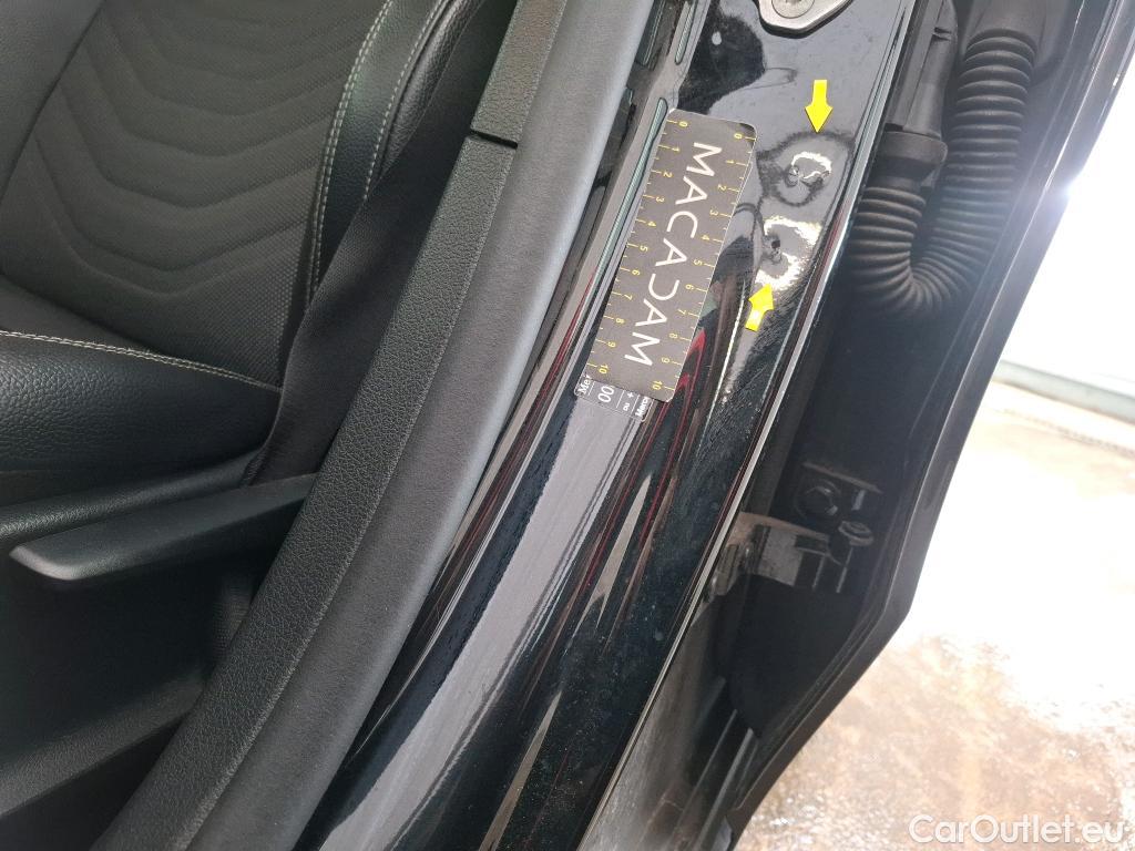  Mercedes  A-Klasse MERCEDES-BENZ Classe A Berline / 2018 / 4P / Berline A 180 d Business Line 8G-DCT #35