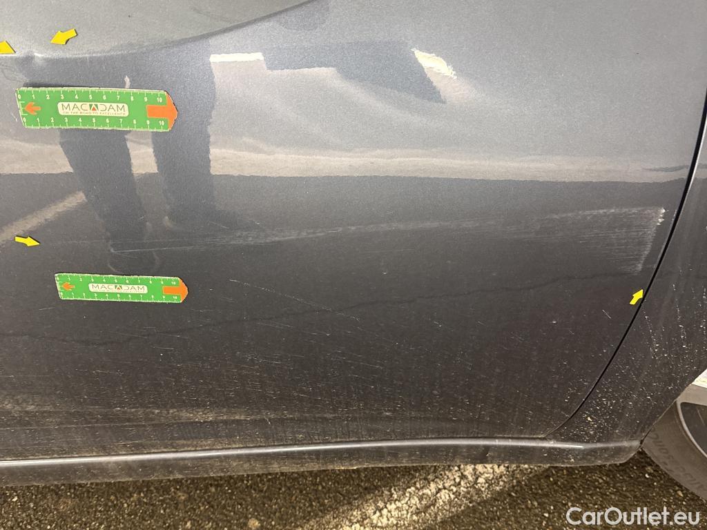  Nissan  Micra  5p Berline IG-T 90 N-Connecta / COMPRESSEUR + CALCULATEUR CLIM HS
 #6