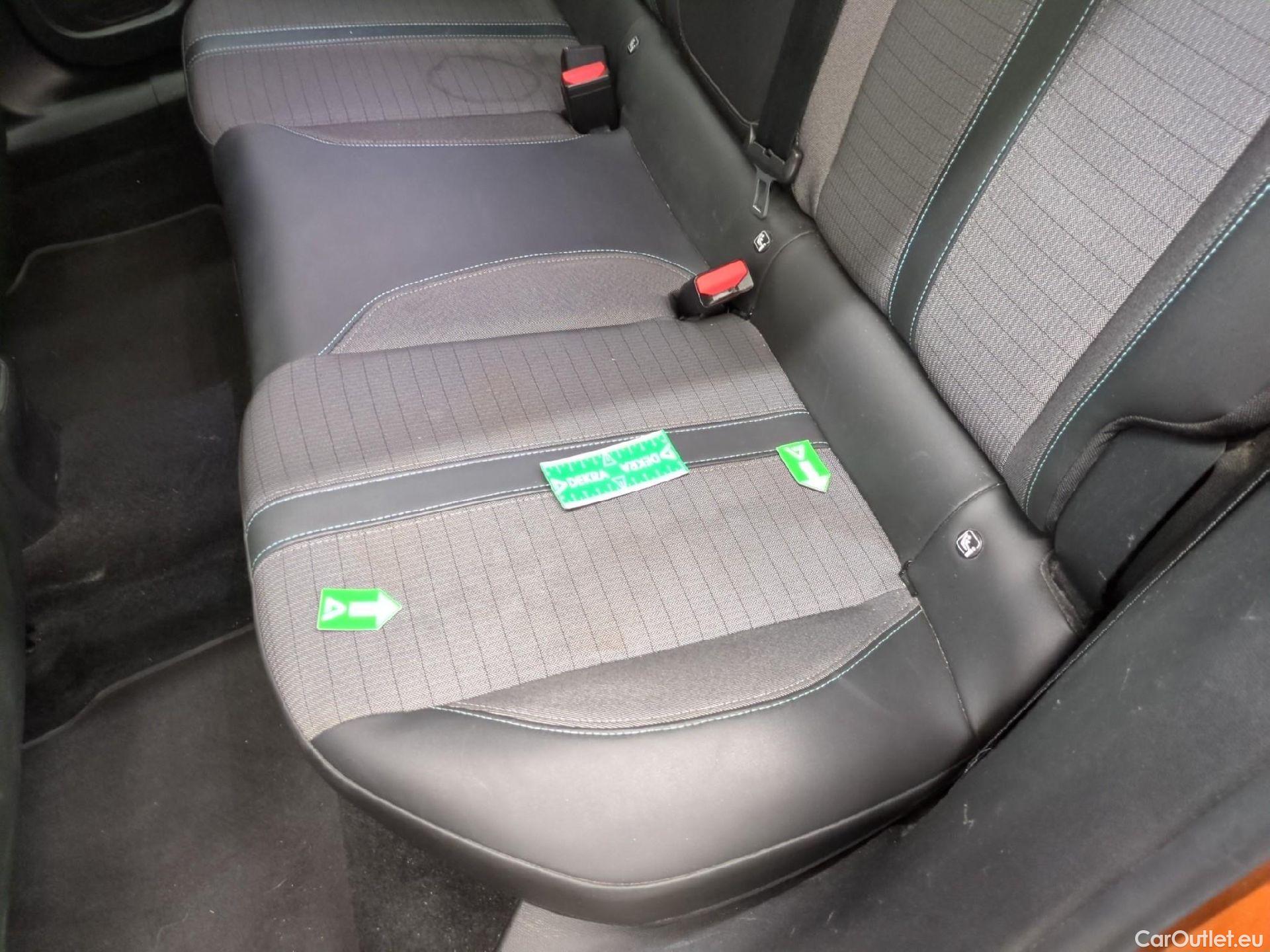  Peugeot  2008  Allure Business 1.5 HDi 110CV BVM6 E6d #8