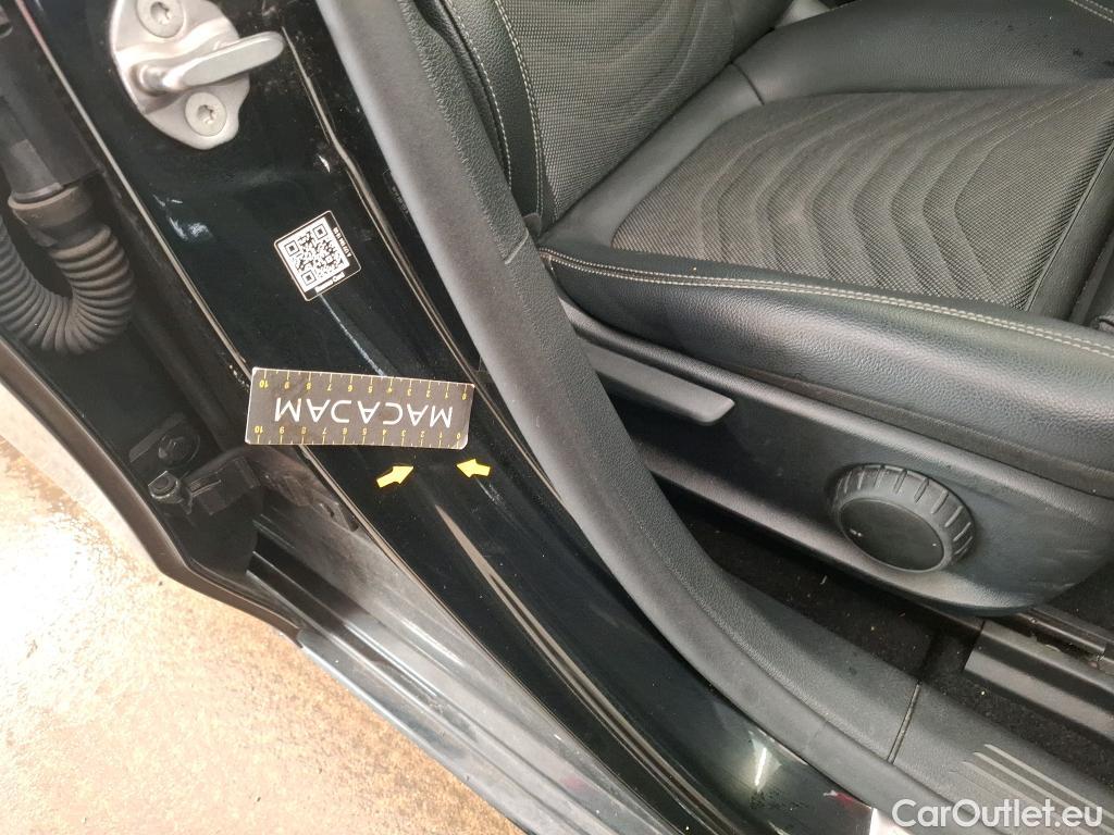  Mercedes  A-Klasse MERCEDES-BENZ Classe A Berline / 2018 / 4P / Berline A 180 d Business Line 8G-DCT #63