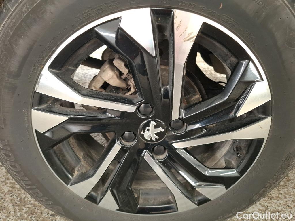  Peugeot  2008  Allure Pack 1.2 PureTech 130CV BVA8 E6d #11