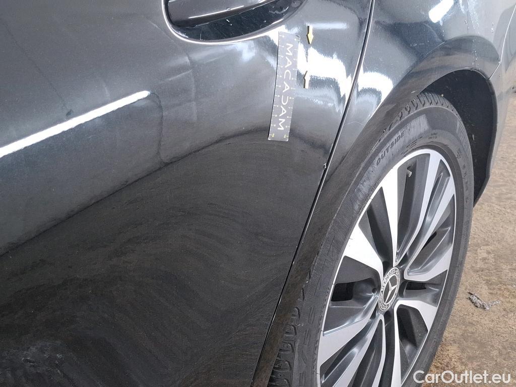  Mercedes  A-Klasse MERCEDES-BENZ Classe A Berline / 2018 / 4P / Berline A 180 d Business Line 8G-DCT #67