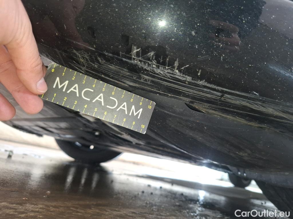  Mercedes  A-Klasse MERCEDES-BENZ Classe A Berline / 2018 / 4P / Berline A 180 d Business Line 8G-DCT #44