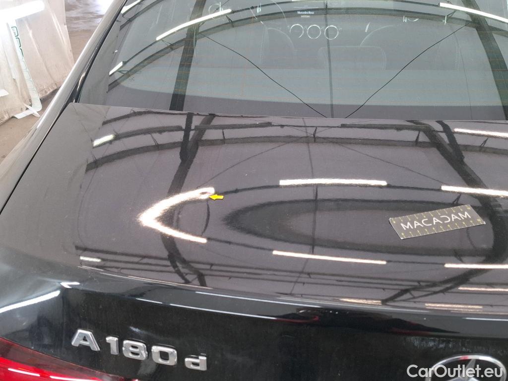  Mercedes  A-Klasse MERCEDES-BENZ Classe A Berline / 2018 / 4P / Berline A 180 d Business Line 8G-DCT #20