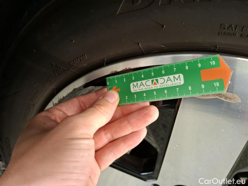  Mercedes  GLB MERCEDES-BENZ  / 2019 / 5P / SUV  200 d Progressive Line #4