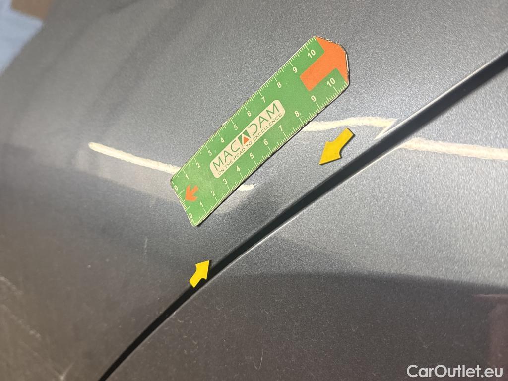  Nissan  Micra  5p Berline IG-T 90 N-Connecta / COMPRESSEUR + CALCULATEUR CLIM HS
 #22