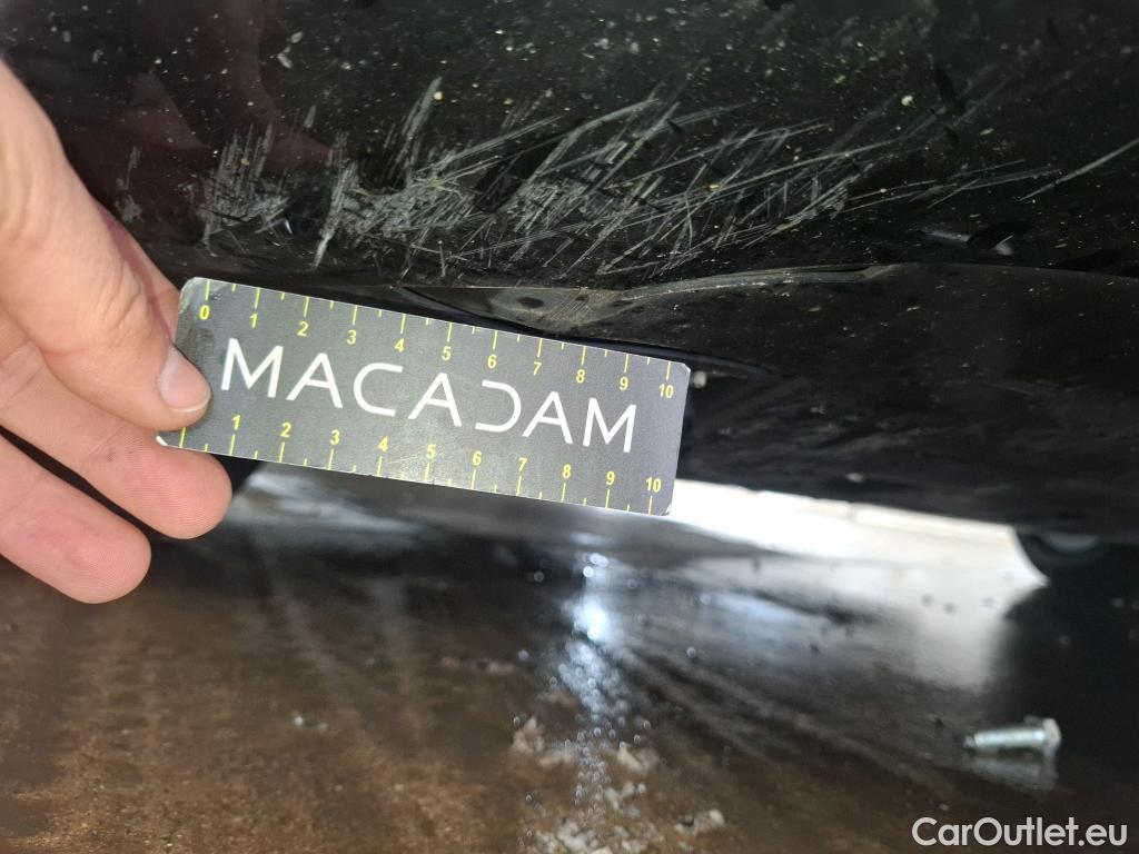  Mercedes  A-Klasse MERCEDES-BENZ Classe A Berline / 2018 / 4P / Berline A 180 d Business Line 8G-DCT #47