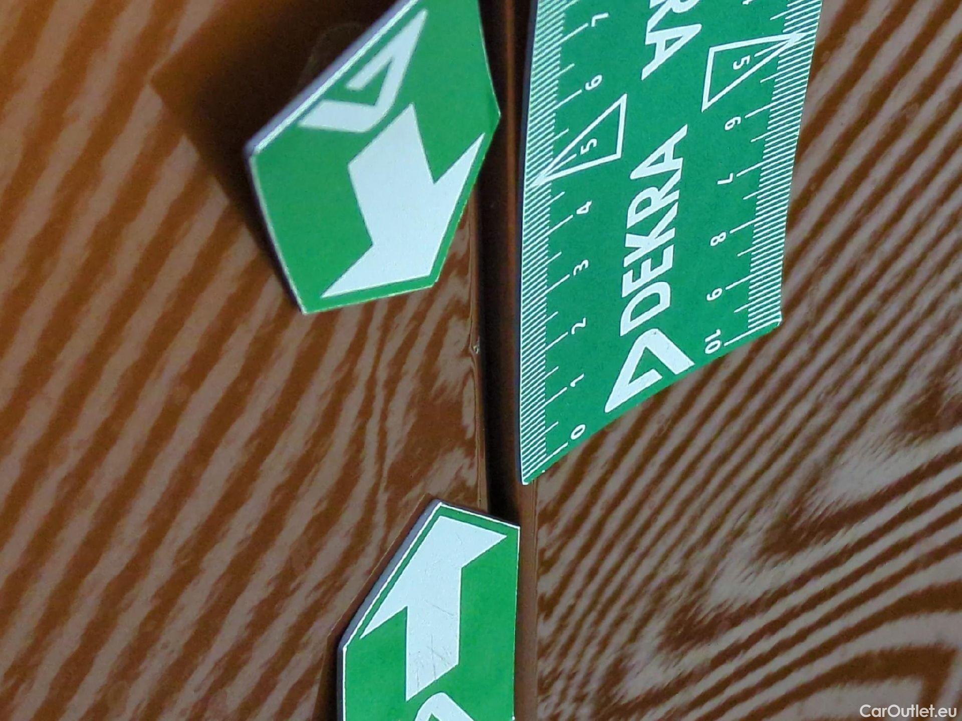  Peugeot  2008  Allure Business 1.5 HDi 110CV BVM6 E6d #38