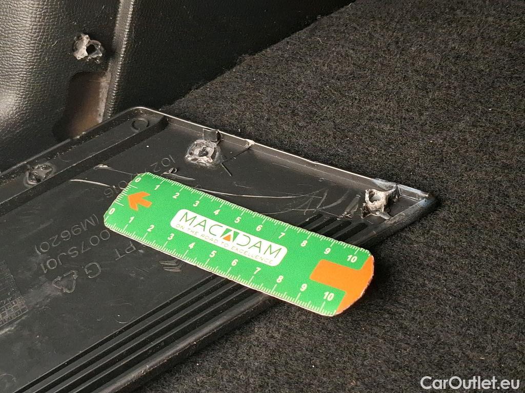  Peugeot  2008  Active Business 1.5 HDi 110CV BVM6 E6d #21