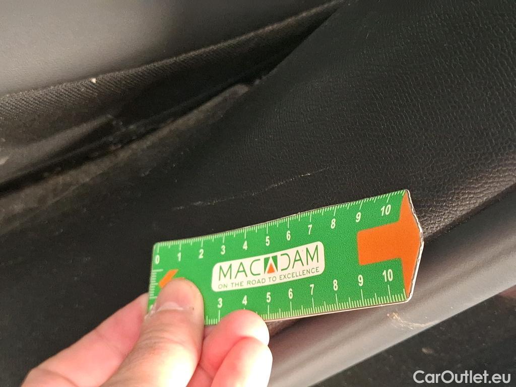  Peugeot  2008  Allure Pack 1.2 PureTech 130CV BVA8 E6d #15