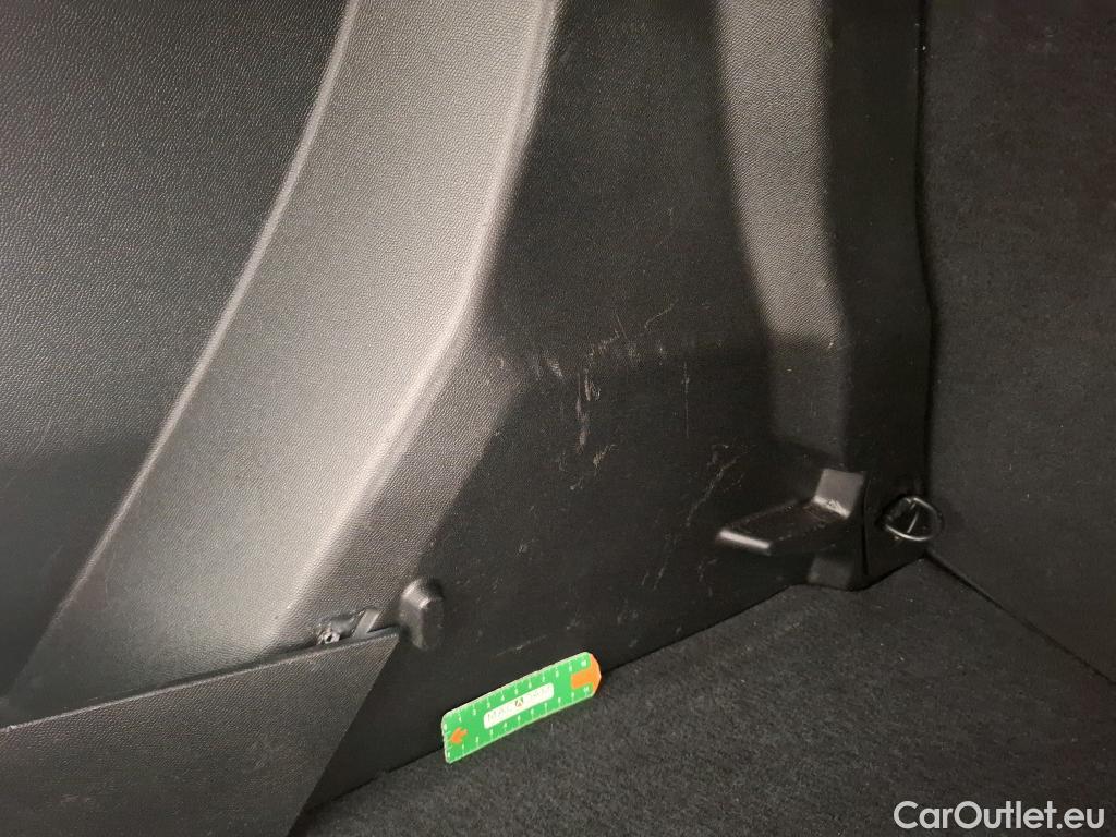  Peugeot  2008  Active Business 1.5 HDi 110CV BVM6 E6d #29