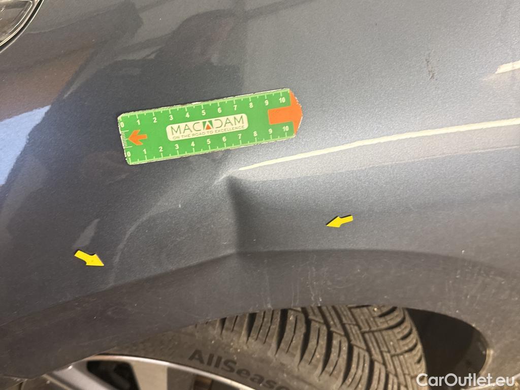  Nissan  Micra  5p Berline IG-T 90 N-Connecta / COMPRESSEUR + CALCULATEUR CLIM HS
 #9