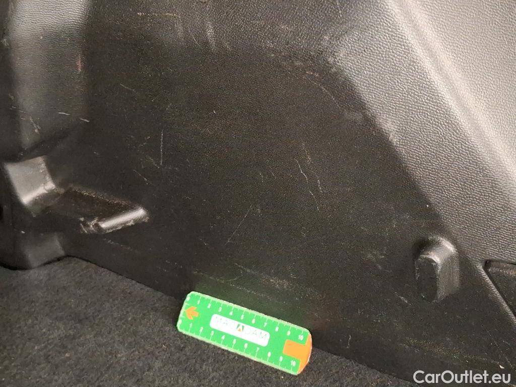  Peugeot  2008  Active Business 1.5 HDi 110CV BVM6 E6d #32