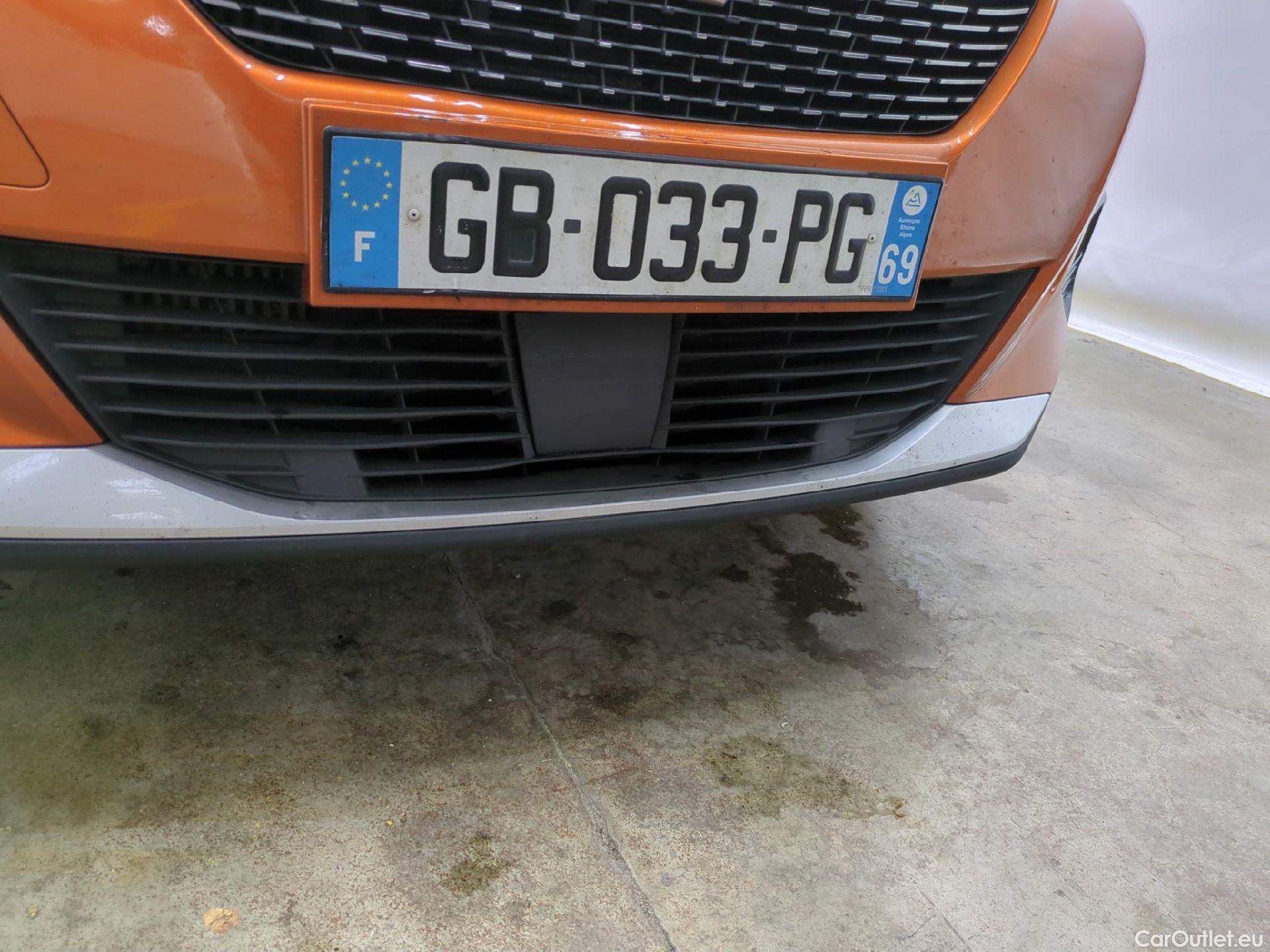  Peugeot  2008  Allure Business 1.5 HDi 110CV BVM6 E6d #35