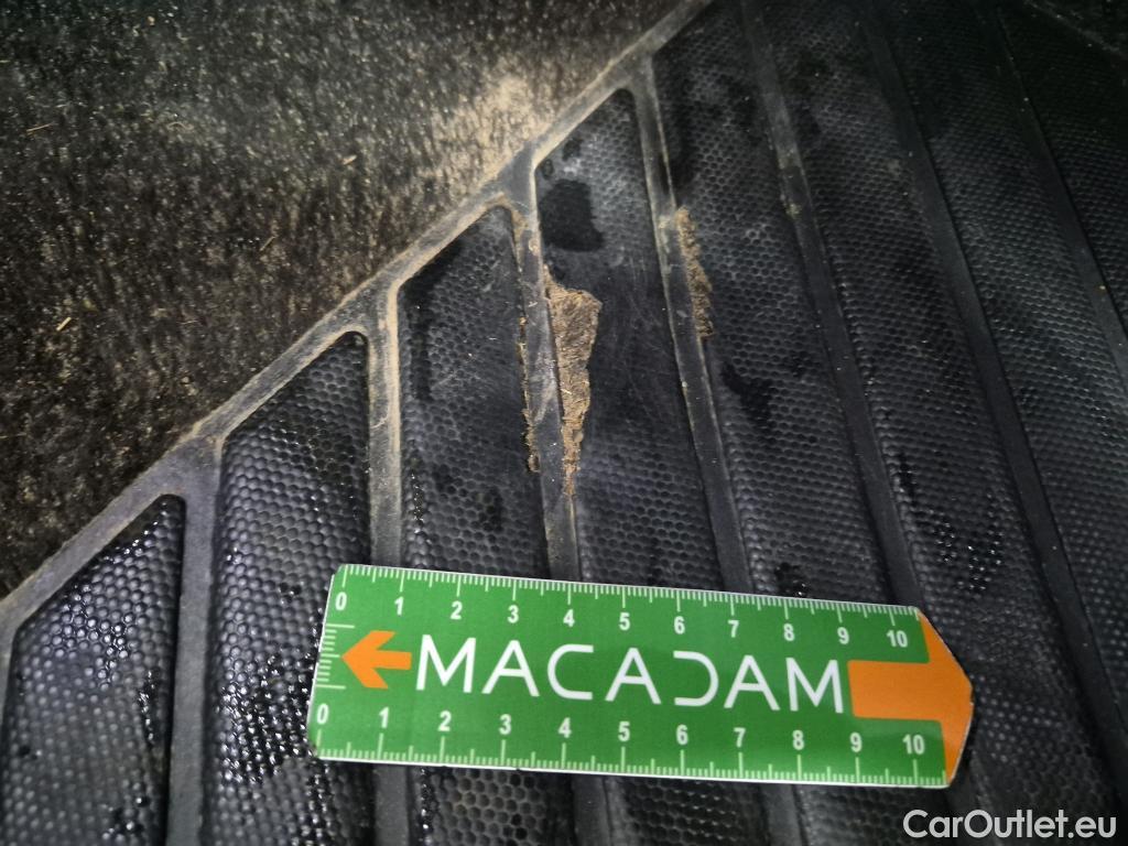  Peugeot  3008  II Allure Pack 1.5 HDi 130CV BVA8 E6d #8