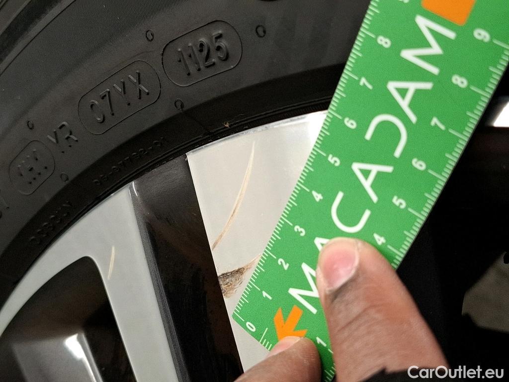  Peugeot  3008  Allure Pack 1.5 HDi 130CV BVA8 E6d #10