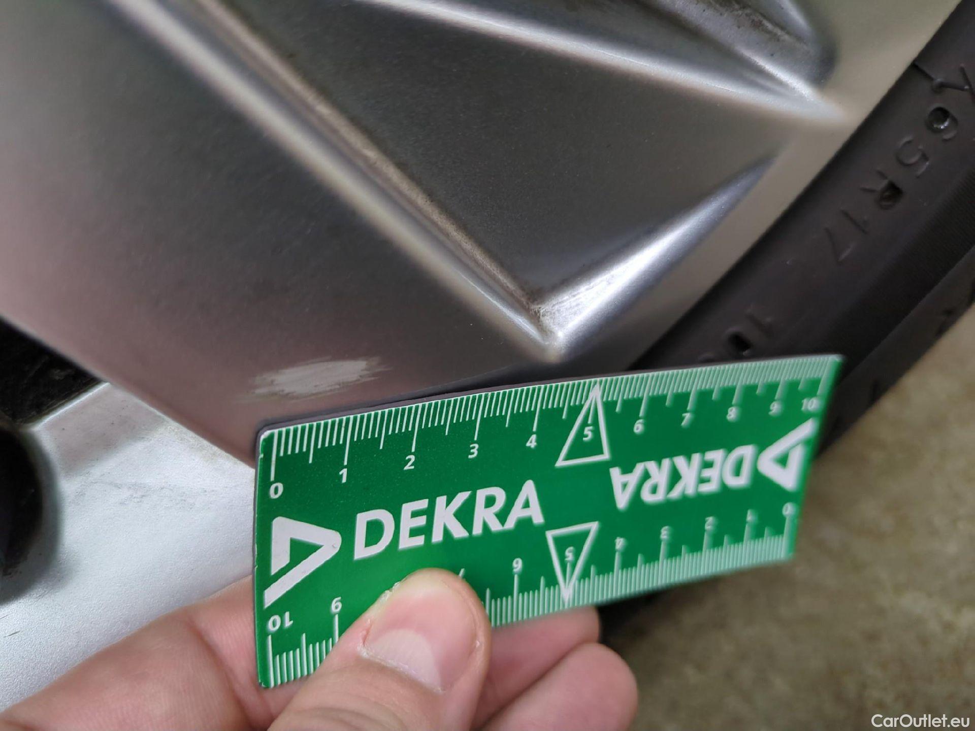  Peugeot  3008  Active Pack 1.2 PureTech 130CV BVA8 E6d #8