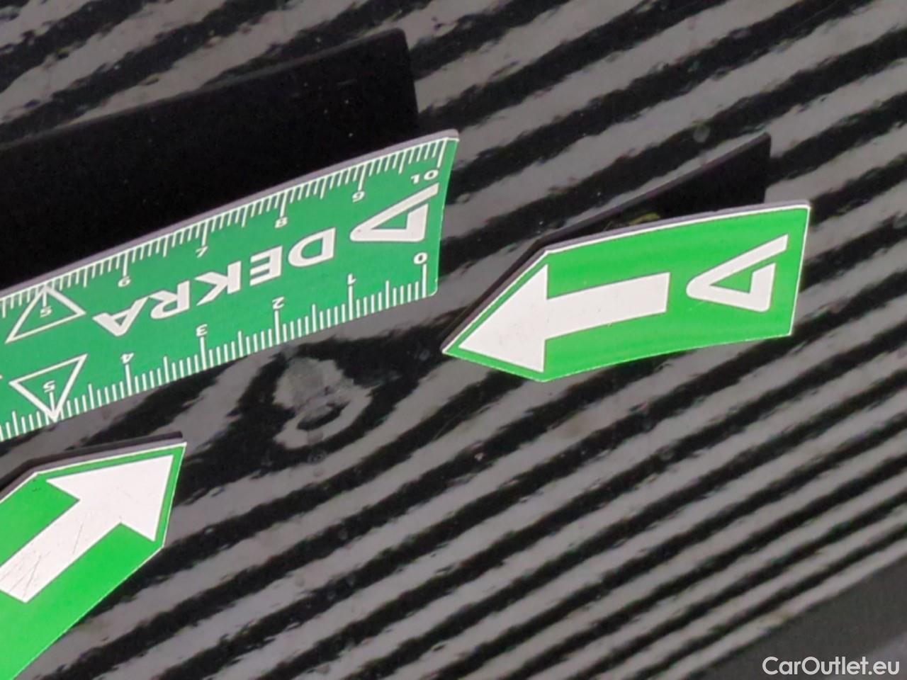  Peugeot  3008  Active Pack 1.2 PureTech 130CV BVA8 E6d #32