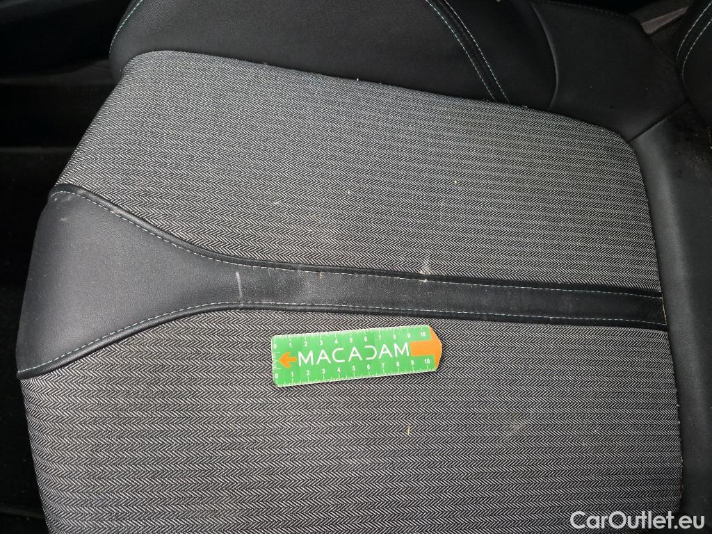  Peugeot  3008  II Allure Pack 1.5 HDi 130CV BVA8 E6d #10