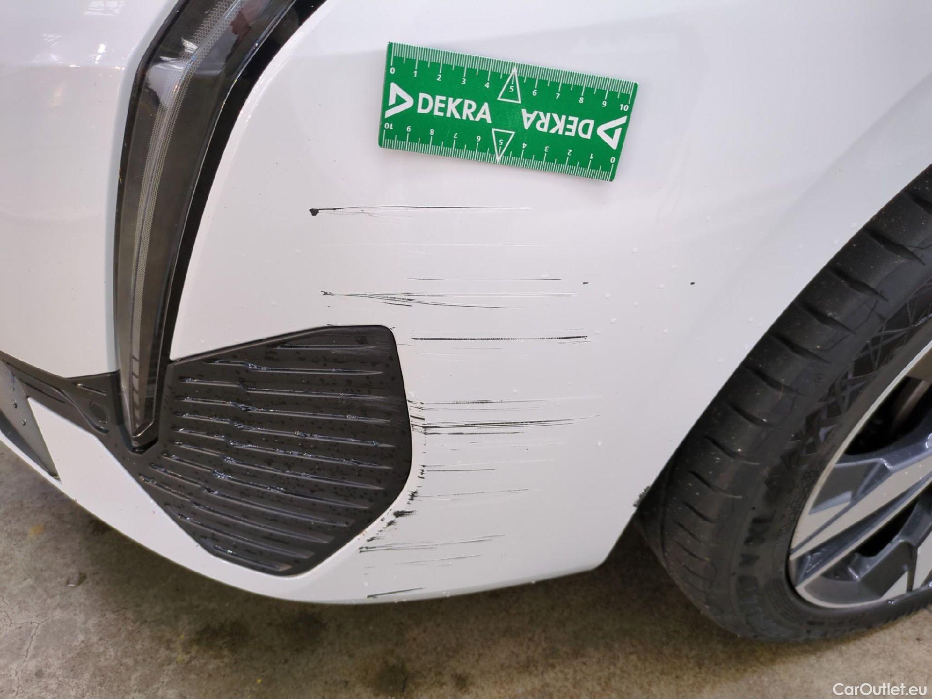  Peugeot  308 PEUGEOT  SW / 2021 / 5P / Break PureTech 130 S&S EAT 8 ALLURE #38