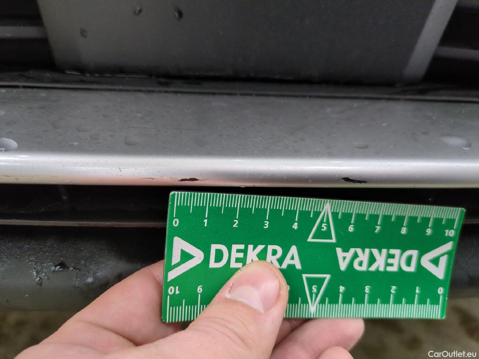  Peugeot  3008  Active Pack 1.2 PureTech 130CV BVA8 E6d #42