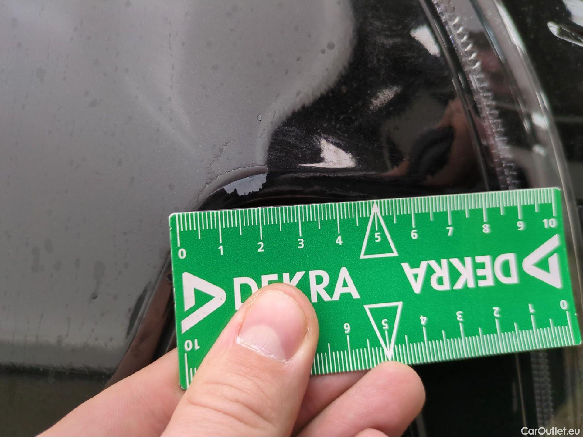  Peugeot  3008  Active Pack 1.2 PureTech 130CV BVA8 E6d #24