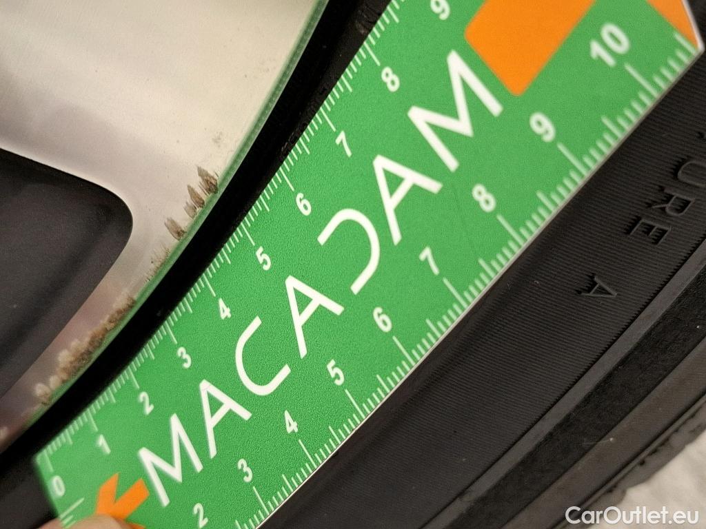  Peugeot  3008  Allure Pack 1.5 HDi 130CV BVA8 E6d #8