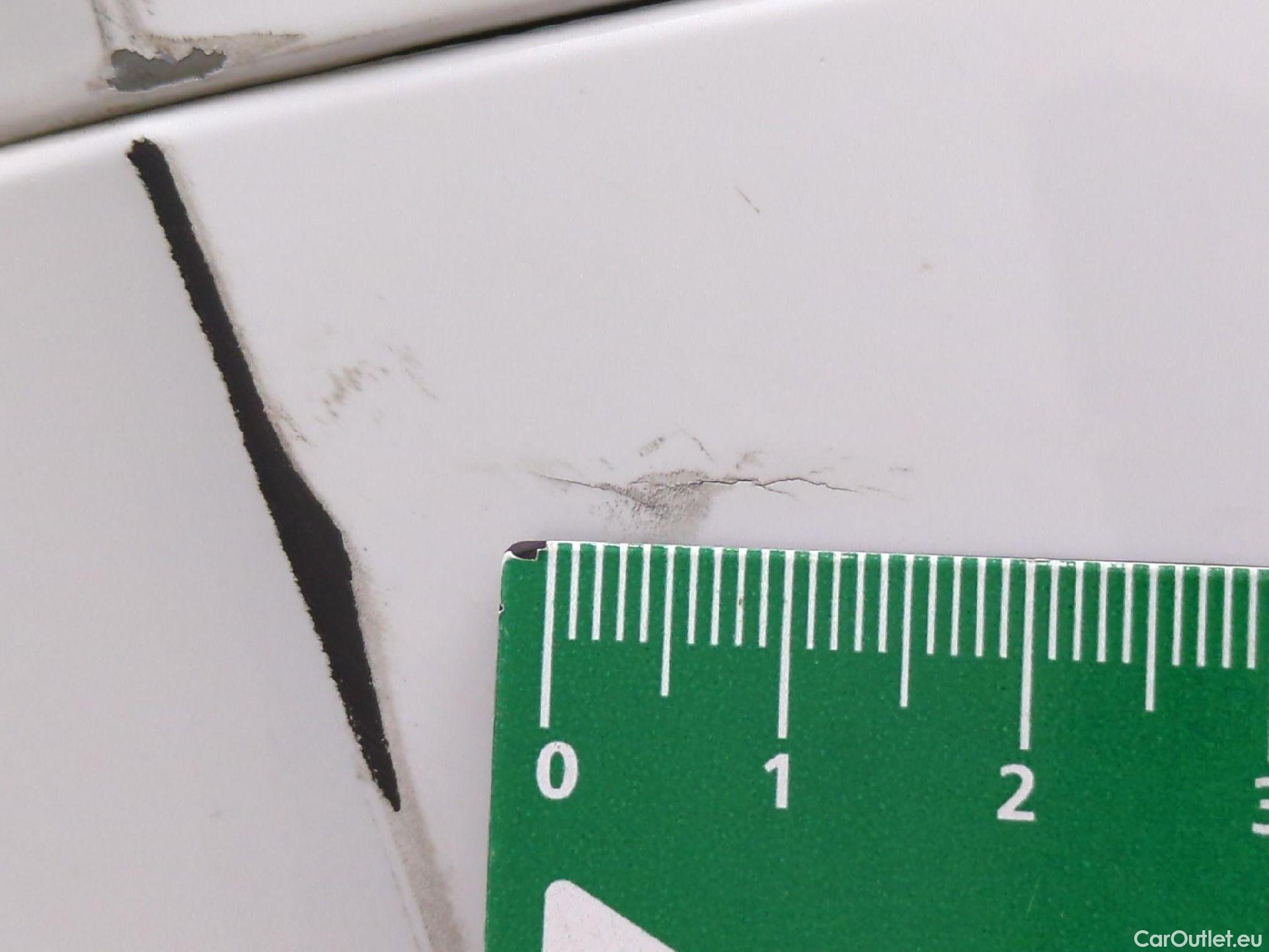  Peugeot  308 PEUGEOT  SW / 2021 / 5P / Break PureTech 130 S&S EAT 8 ALLURE #37