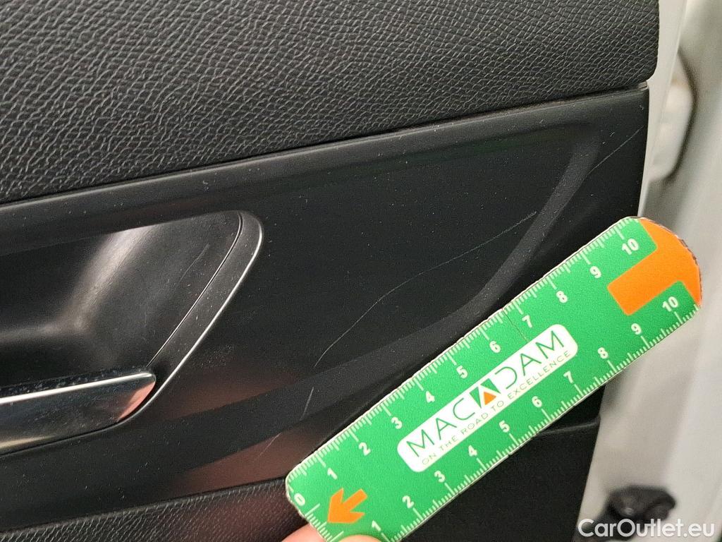  Peugeot  308  Active Business 1.5 HDI 100CV BVM6 E6dT #15